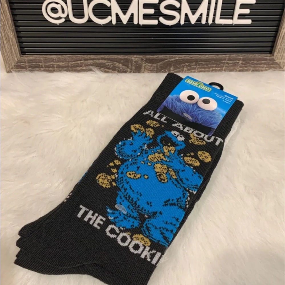 SESAME STREET Cookie Monster Crew Socks